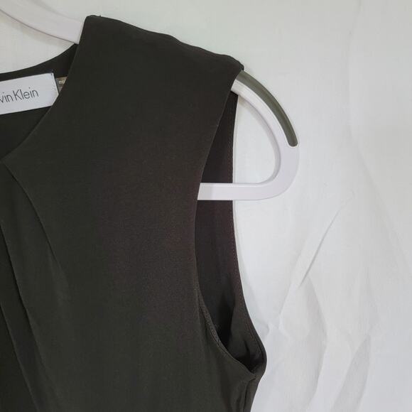 Calvin Klein Black Sleeveless Pleated Round Neck Minimal Classic Blouse Size 4 - Picture 5 of 10